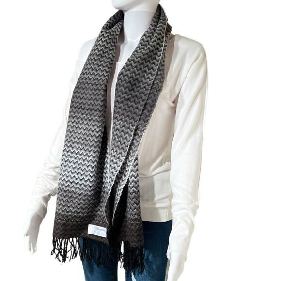 croft & barrow Accessories - Croft & Borrow Ombré Scarf NWOT